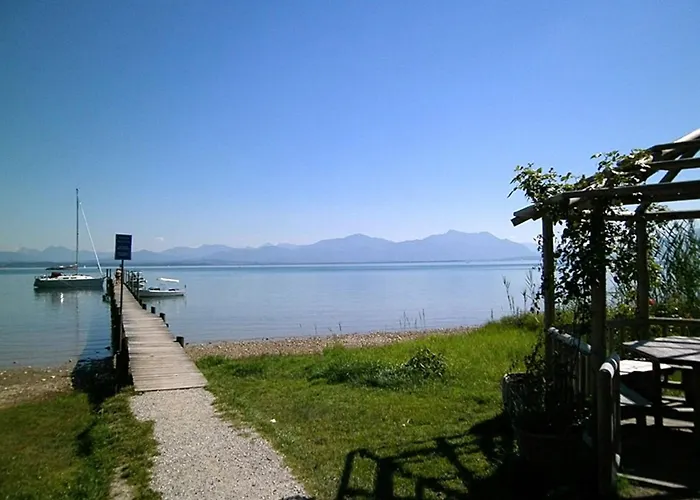Bayerischer Rueckzugsort In Der Naehe Des Chiemsees * Übersee